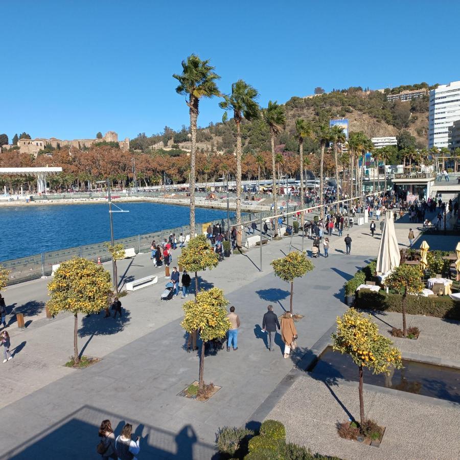 Apartamento Malaga Port Екстериор снимка