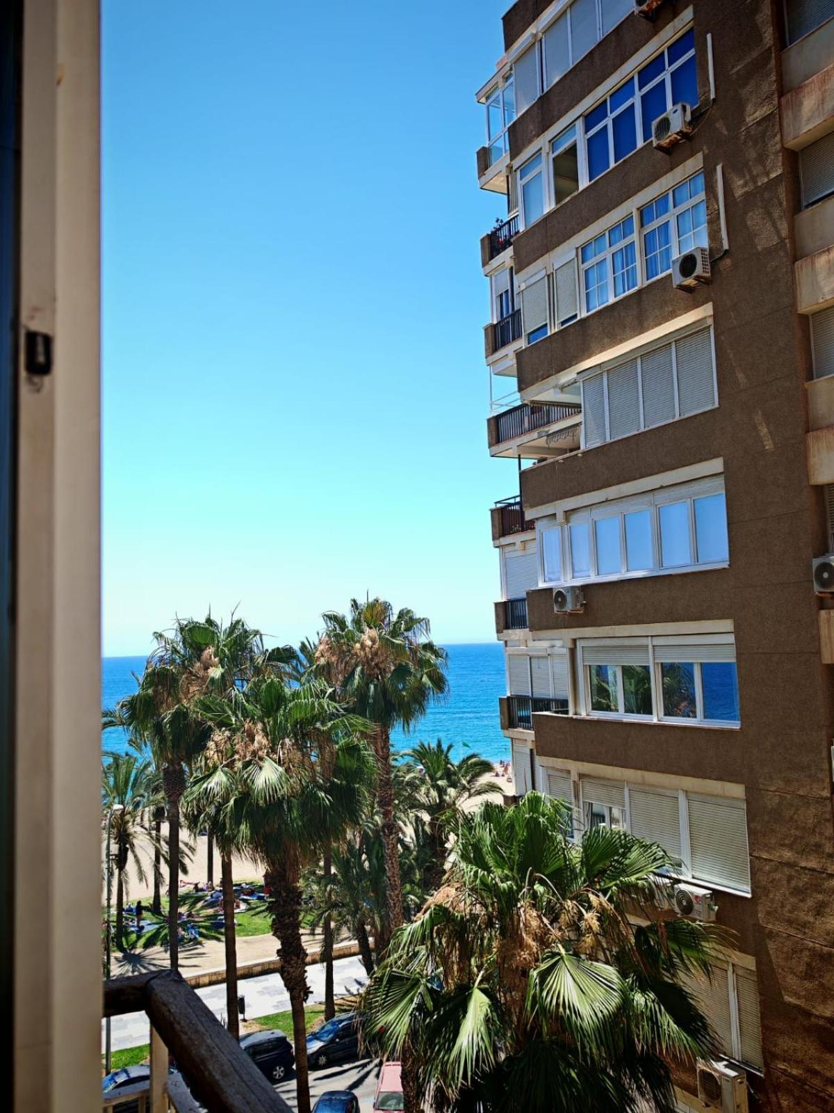 Apartamento Malaga Port Екстериор снимка