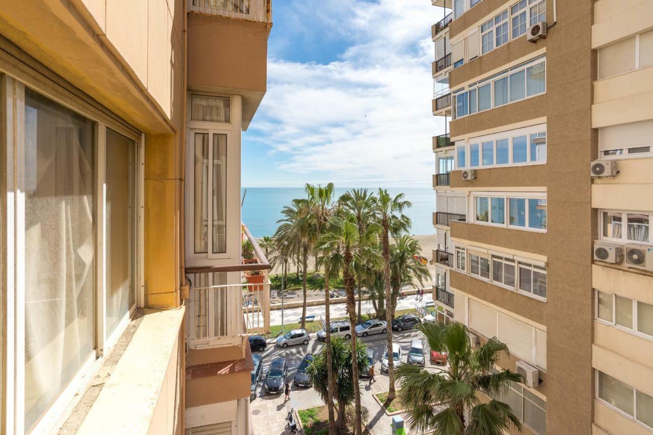 Apartamento Malaga Port Екстериор снимка