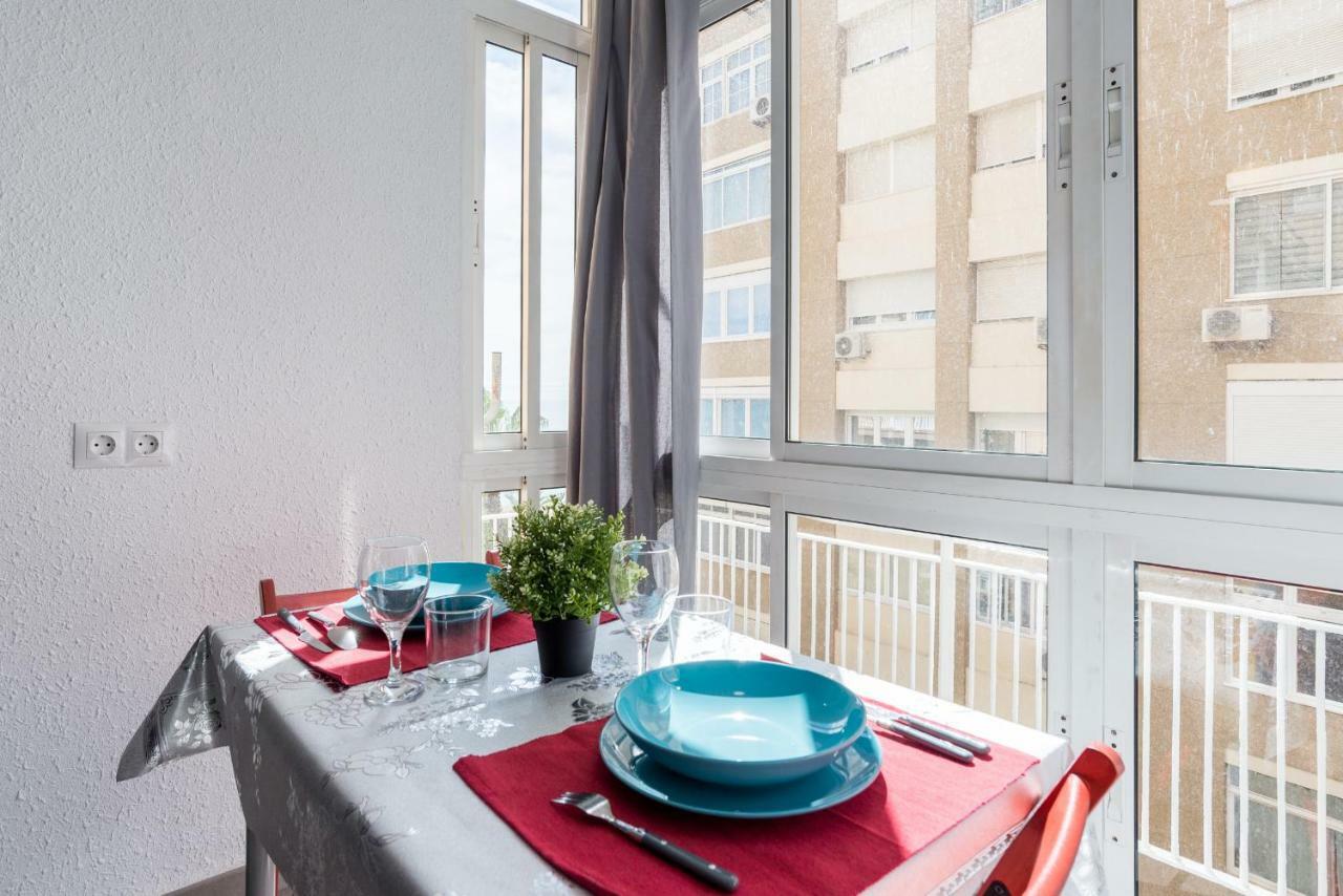 Apartamento Malaga Port Екстериор снимка