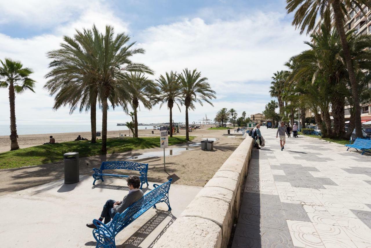 Apartamento Malaga Port Екстериор снимка